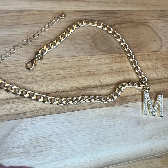 ‘M’ Initial Gold Chain Necklace - Picture 1 of 3